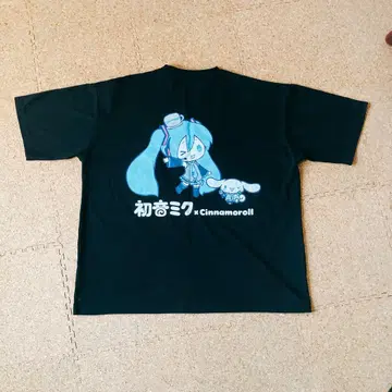 하츠네 미쿠 x 시나모롤 T셔츠 블랙 Avail 시마무라