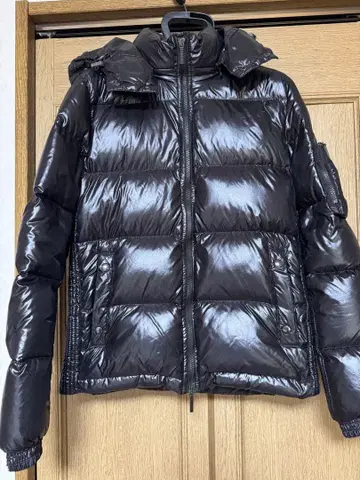 TATRAS 블랙 다운 자켓