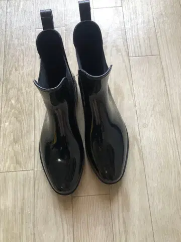 블랙 러버 부츠