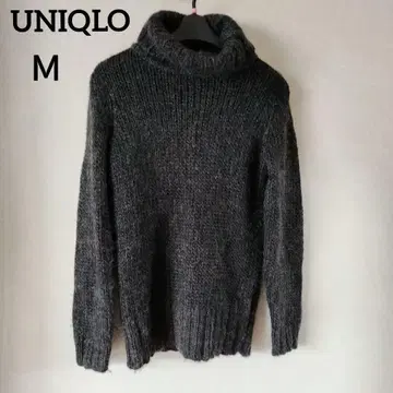 UNIQLO 다크 그레이 M 터틀 넥 스웨터