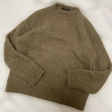 갤러리 바이 garelie vie f 포섬 크루넥 니트