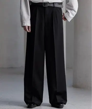 Prime TR 세미 와이드 턱 슬랙스 프라임 TR