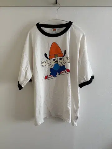 파라파라 래퍼 T셔츠 L 사이즈 화이트