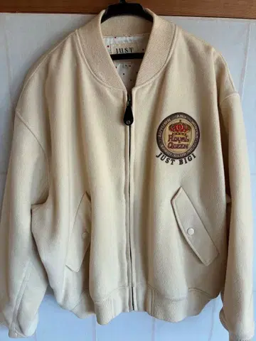 JUST BIGI 바시티 자켓 크림색 여성용 M 사이즈
