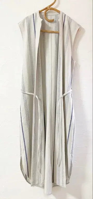 GALERIE VIE 갤러리 바이 울 스트라이프 롱 베스트