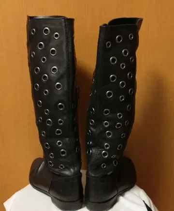 스터드 하토메 롱 부츠 블랙