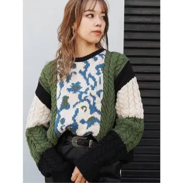 새상품급 EVRIS 에브리스 바이컬러 케이블 니트