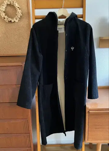 키 메모리 후드 부착 체스터 코트