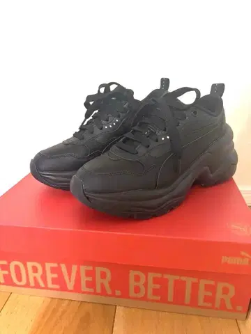 PUMA 시리아웨지 블랙 통굽 스니커즈