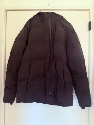 Patagonia 블랙 다운 자켓