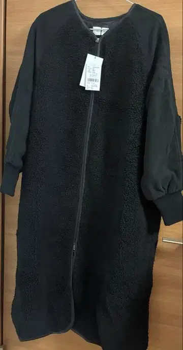 보아 롱 코트 노카라 미사용 새상품