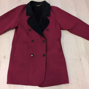 버건디 더블 브레스트 코트