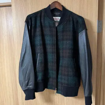 [새상품급] UNITED TOKYO 해리스 트위드 가죽 절개 바시티 자켓