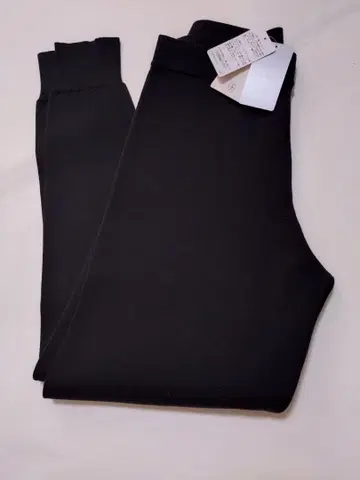 택 포함 새상품 이에나 스무스 레깅스 니트 팬츠