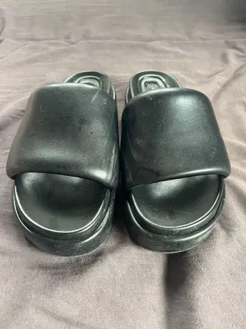 ZARA 퀼팅 플랫폼 샌들 40