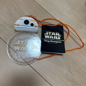 디즈니랜드 스타 워즈 BB8 빛나는 라이트