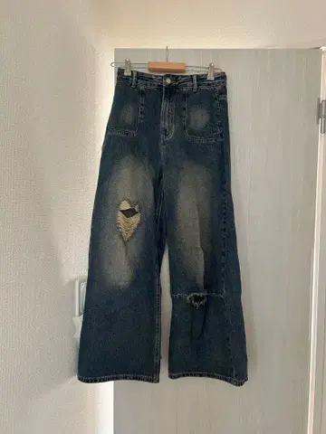 idem 이뎀 하트형 데미지 와이드 레그 데님