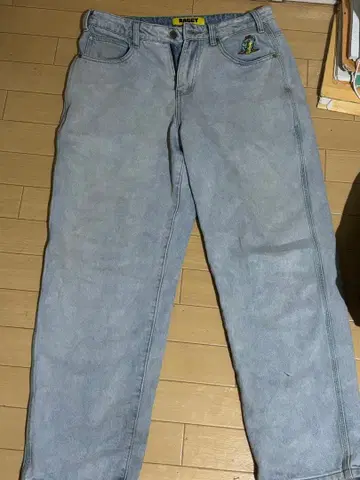 BUTTER 라이트 그레이 데님 팬츠