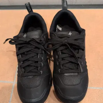 Specialized 2FO FOOT OUT FLAT OUT 25.5cm