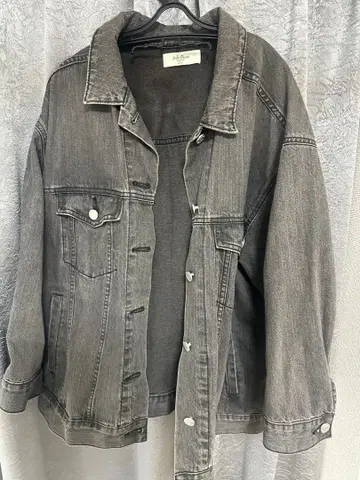 Mila Owen 블랙 데님 자켓 EDWIN 콜라보