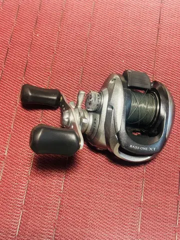 BASS ONE XT 베이트 낚시릴