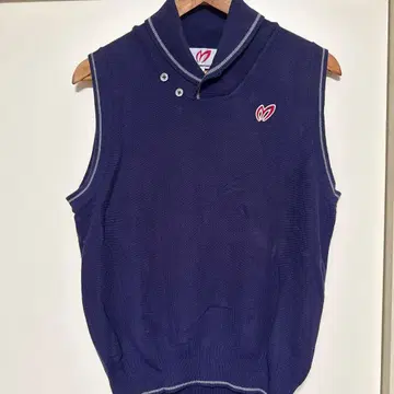 MASTER BUNNY EDITION 슬리브리스 베스트 네이비