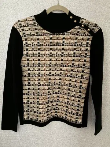 DAKS 체크 무늬 하이넥 니트