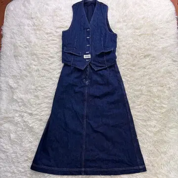 새상품급 핑크하우스 데님 셋업 베스트 포함 M 사이즈 상당