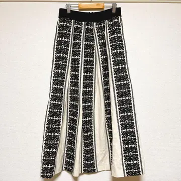 PLAIN PEOPLE 린넨 스커트