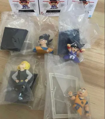 제일복권 40th 드래곤볼 E상 만화 스트럭처 3종 세트