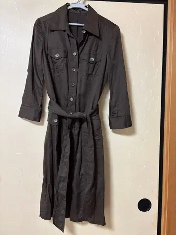 루수크 브라운 7부 소매 셔츠 원피스