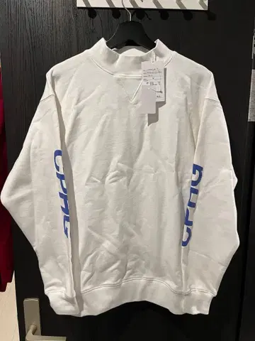 ACTIVE MOCK NECK SWEAT 화이트 M