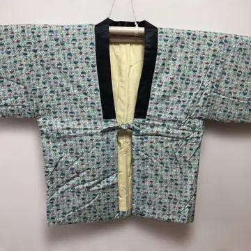 여성용 새상품급 블루 계열 꽃무늬 겉옷 덧옷 짱짱코 FREE