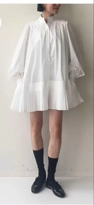 toh JENNY PLEATED DRESS White