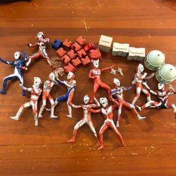 얼티밋 루미너스 울트라맨 세트