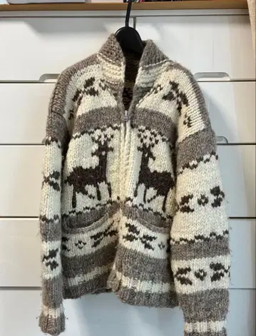 캐나다제 사슴 패턴 니트 카우친 스웨터