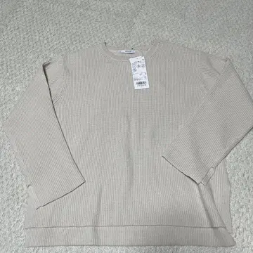 택 포함 새상품 KEYUCA 베이지 리브 긴팔 니트