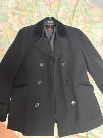 TAKEO KKIKUCHI 블랙 울 피코트 6버튼