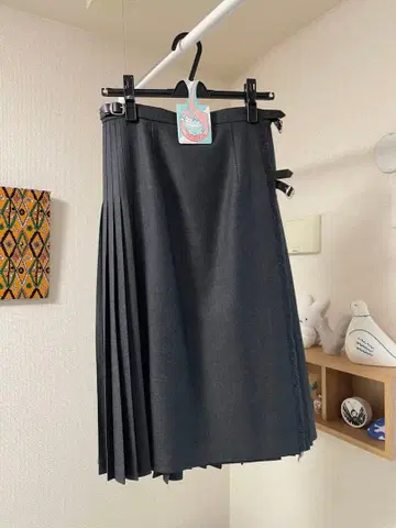 O'NEIL OF DUBLIN 플리츠 스커트 사이즈 10 그레이