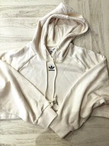 adidas 후디 ivory S 사이즈
