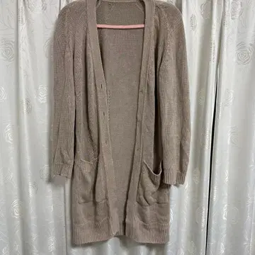 FOXEY 베이지 긴팔 니트 가디건 폭시