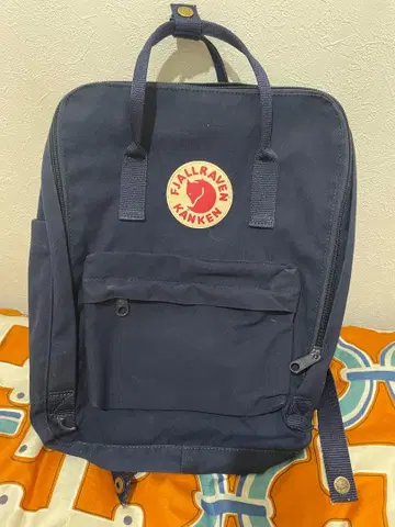 FJALL RAVEN KANKEN 16L 네이비 2WAY