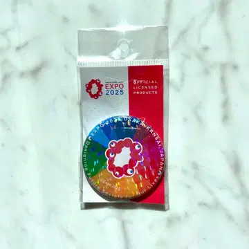 오사카 간사이 만박 미야쿠미야쿠 캔뱃지 홀로그램