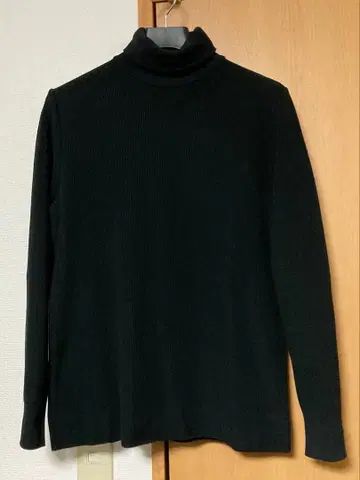 united tokyo  터틀넥 니트 블랙 1 미사용