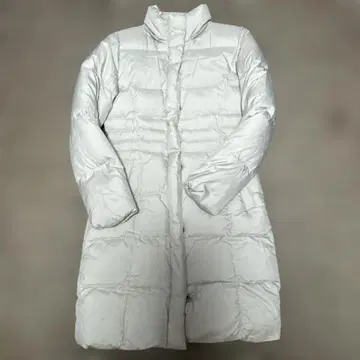 화이트 롱 다운 자켓
