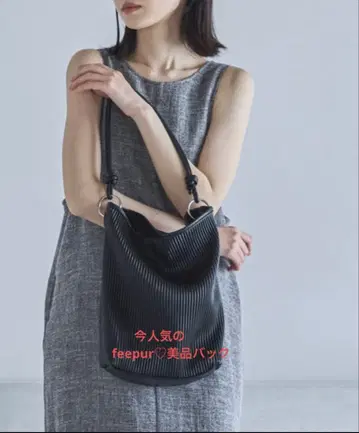 feepur 숄더백 (새상품급)