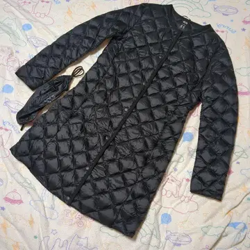 유니클로 새상품급 울트라 라이트 다운 코트 S 이너 다운 슬림 효과