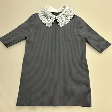 유나이티드 애로우즈 레이스 카라 부착 반팔 상의 다크 그레이 19800엔