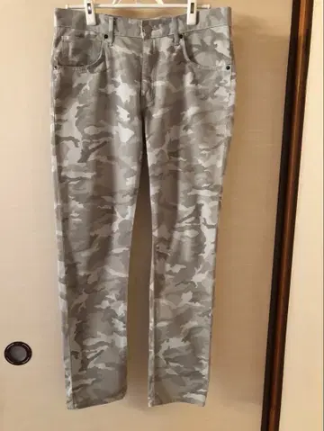 EDWIN 런던 슬림 테이퍼드 남성용 청바지 슬림 카모플라쥬