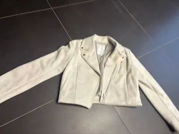 화이트 더블 라이더 자켓 숏 기장